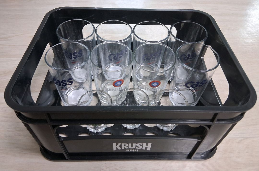 크러시맥주 박스 굿즈 & 맥주잔 소주잔 세트(새상품) 이미지