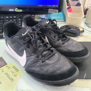 나이키 풋살화 프리미어3tf 275