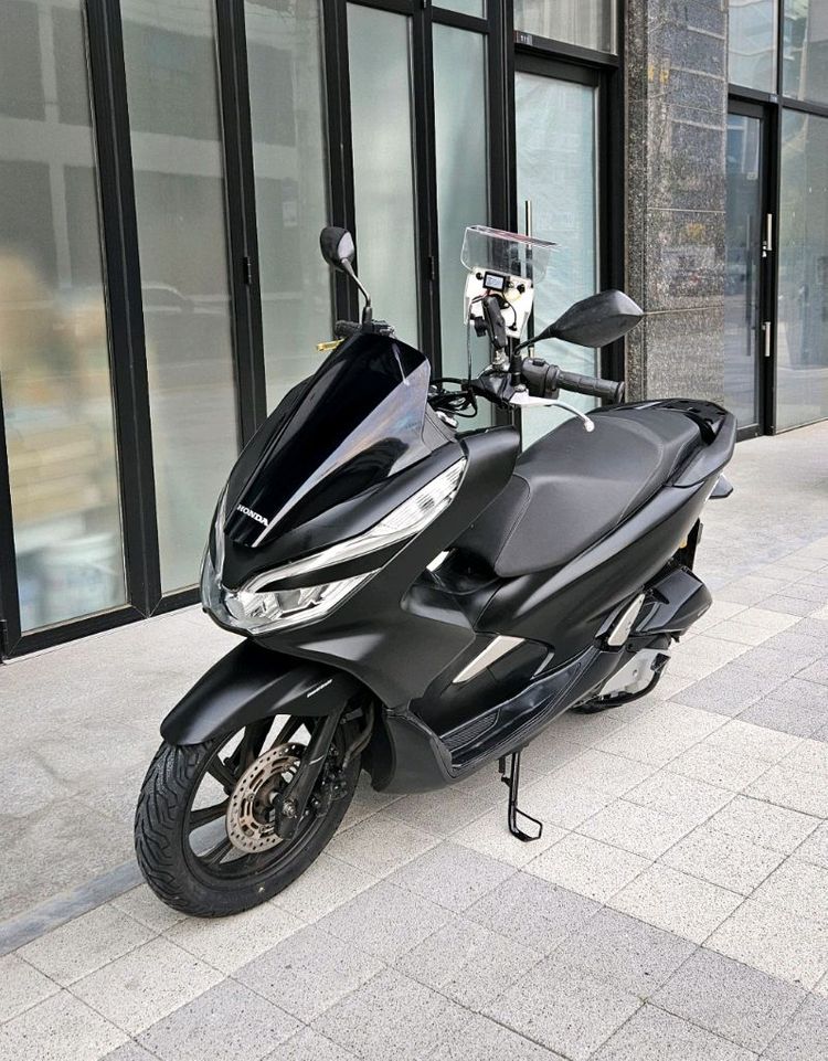 엔진 수리한 PCX 125 팝니다--3