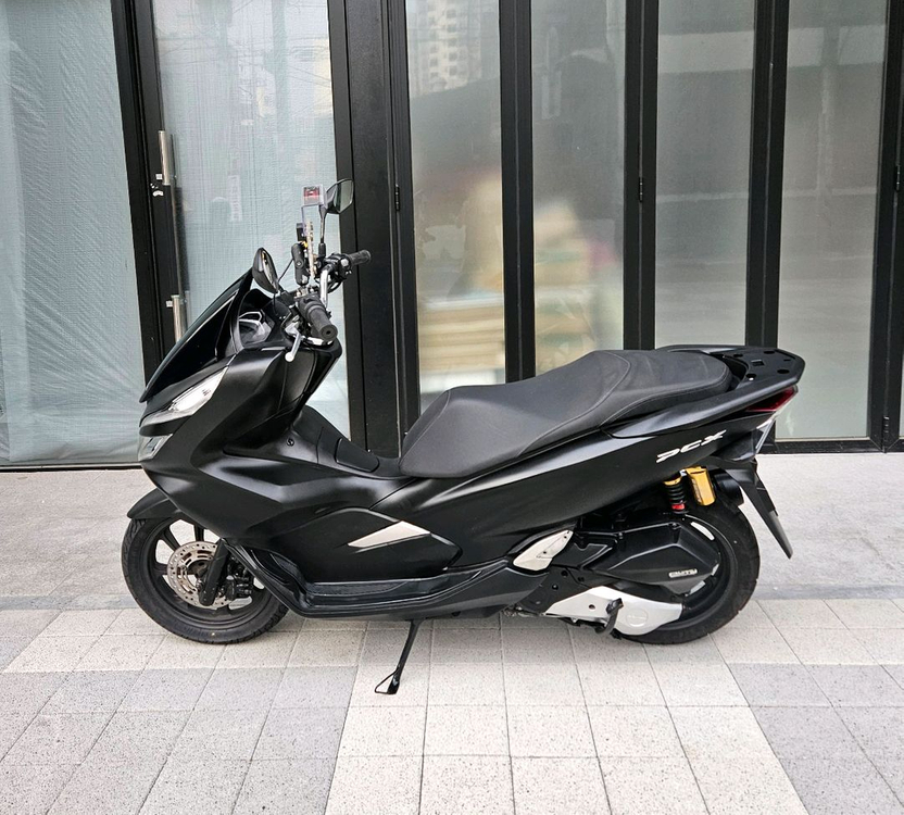 엔진 수리한 PCX 125 팝니다--4