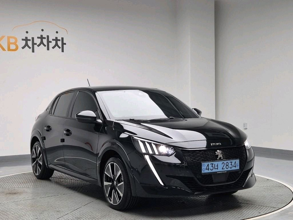 푸조 e-208 GT 전기차--3