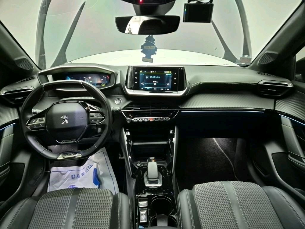 푸조 e-208 GT 전기차--4