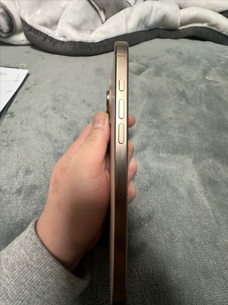 아이폰16프로맥스 256GB--1