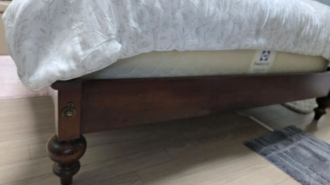 이튼알렌 원목 침대프레임 (Q) 이미지