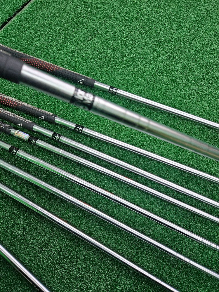 테일러메이드 아이언 세트 (3-S)판매합니다.--3