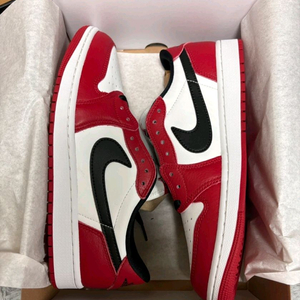 조던1 로우 시카고 295