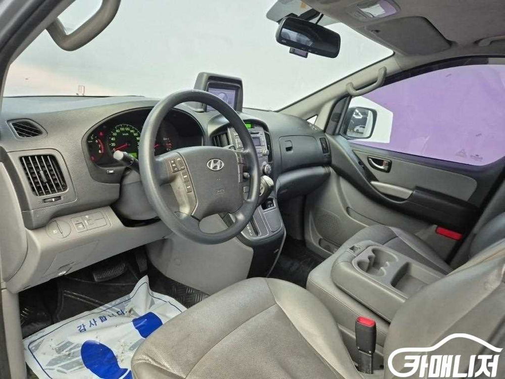 [현대]그랜드 스타렉스 밴 3인승 LPi CVX 럭셔리 (3인승) #가을특가 이미지