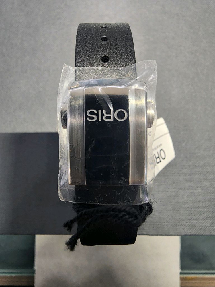 오리스 애커스 36.5mm 미사용품 이미지