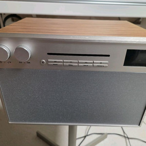 제네바 디콘 M 월넛 스피커 깨끗