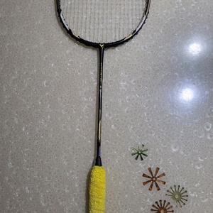 빅터 배드민턴 라켓