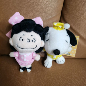 정품 스누피 루시 키링 세트 새상품