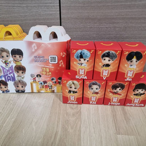 방탄소년단(BTS) 맥도날드 해피밀 장난감 이미지