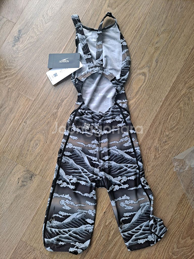 새상품 25년출시 스피도 선수용 여자 반전신 수영복--2