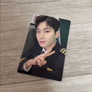 세븐틴 원우 포카+증사 이미지
