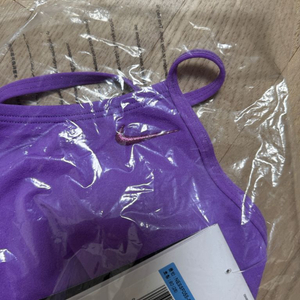 나이키 메탈릭컷아웃26 새상품