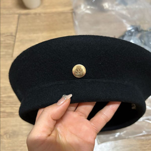 아미먼토 모나코 울베레모 블랙색상