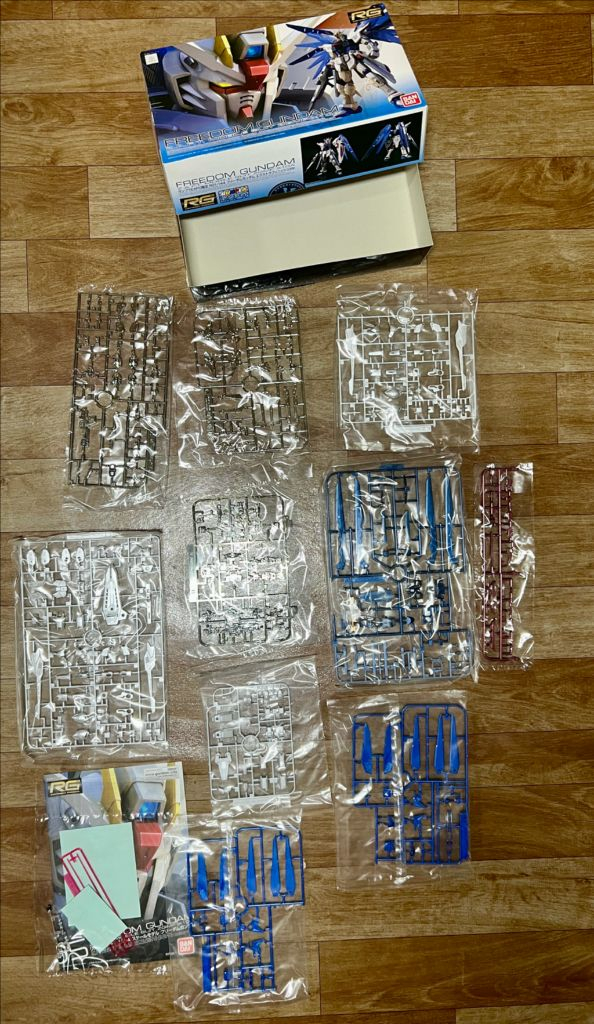 RG 건담 엑시아, RG 프리덤 건담 엑스트라피니쉬 엑스포 한정 내부 전기도금 이미지