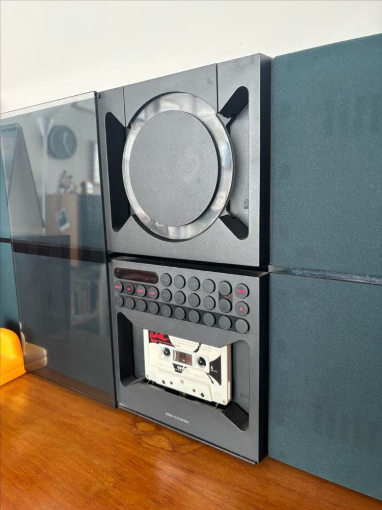 뱅앤울룹슨 센추리 이미지