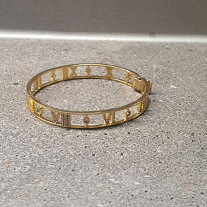 티파니 팔찌 이미지