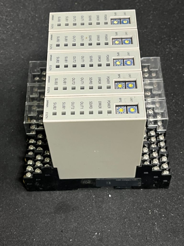 Omron E5ZN-2QPH03TC-FLK--2