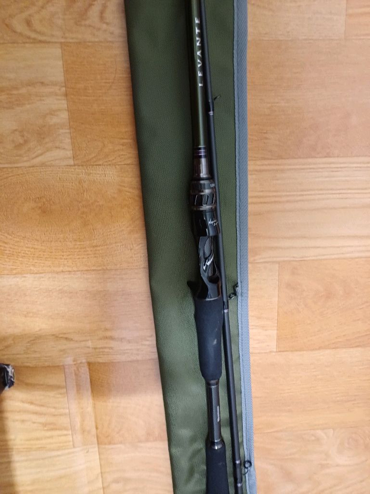 배스낚싯대 이미지