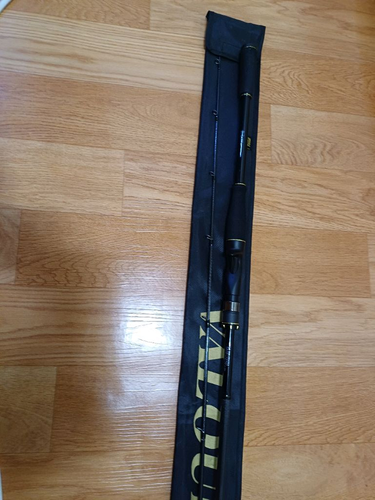 배스낚싯대 이미지