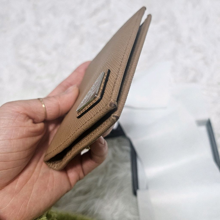 프라다 사피아노 레더 월렛 카라멜--6