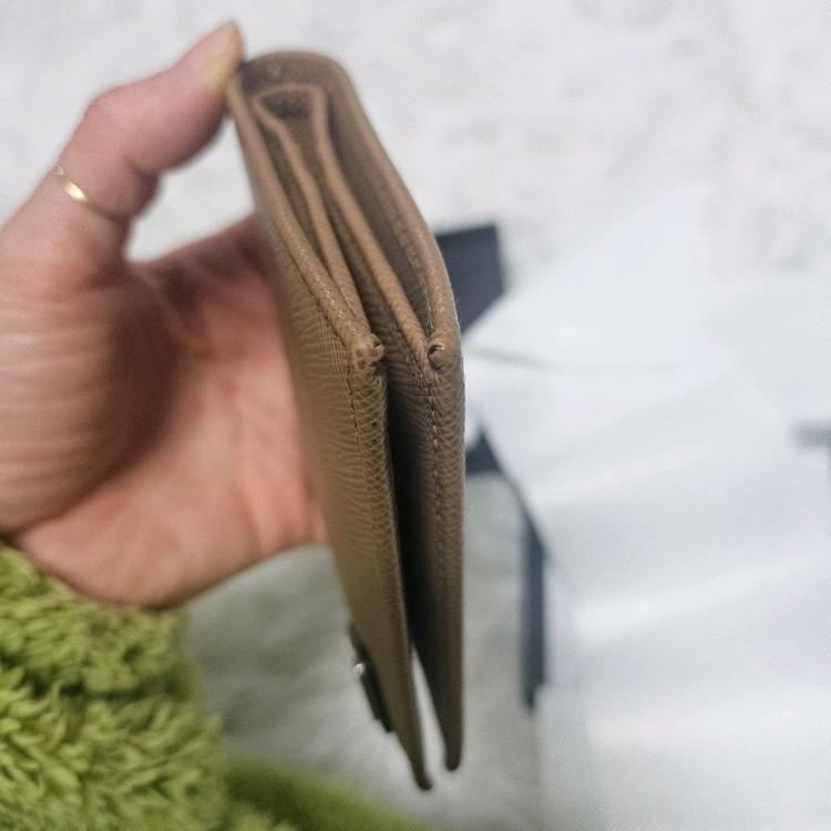 프라다 사피아노 레더 월렛 카라멜--7