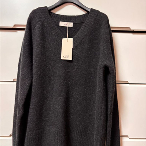 클레 cle 라쿤 울 브이넥니트 택채 새상품 차콜