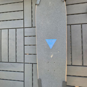 랜디야츠 28인치 크루즈보드 팝니다