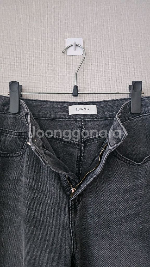 (정품) 구호플러스 (24fw) 흑청 데님 팬츠--4