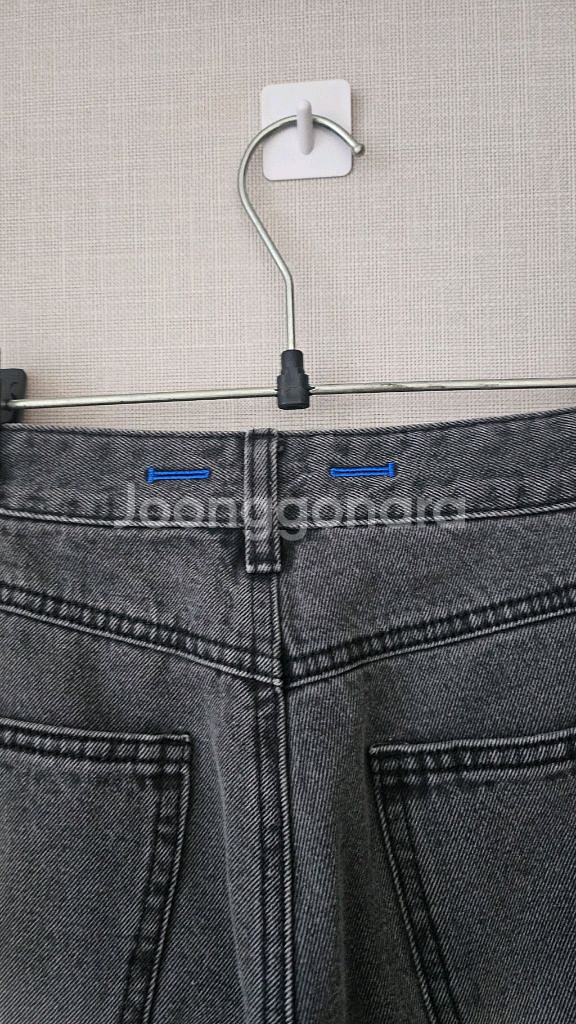 (정품) 구호플러스 (24fw) 흑청 데님 팬츠--7