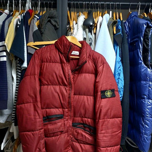 스톤아일랜드 써모 라이트코튼 패딩 버건디 100 백화점판