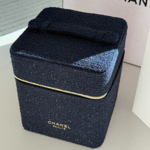 샤넬 코스메틱 파우치 베니티 이미지