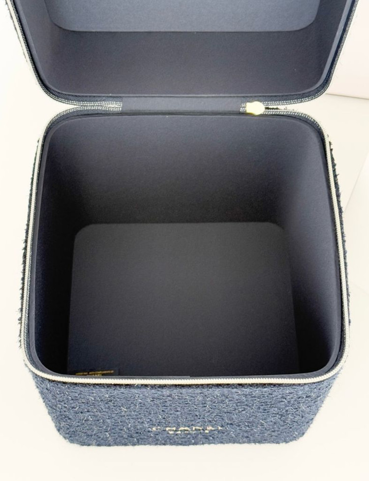 샤넬 코스메틱 파우치 베니티 이미지