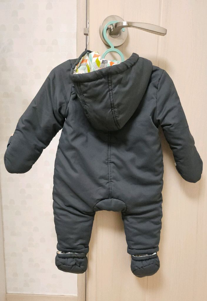 Rockin Baby 아기 패딩 우주복 3-6M--1