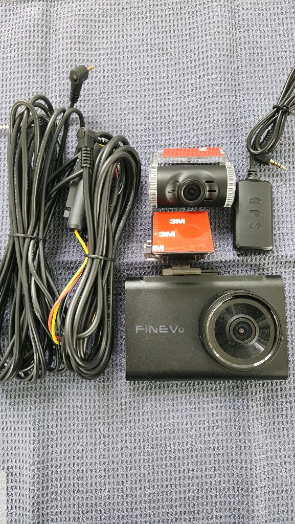 파인뷰 SF3000 GPS안테나,32기가 블랙박스 판매(성남,용인,광주방문시 무료설치가능)--0