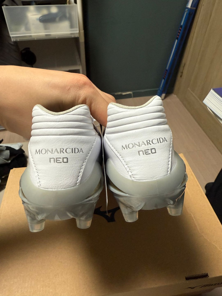 [새상품] 미즈노 모나르시다 네오3 프로 280--2