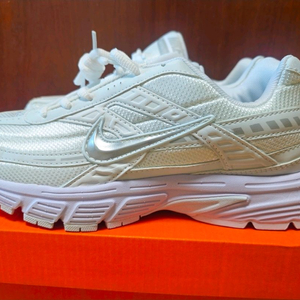 나이키 이니시에이터 운동화 250(추천255)