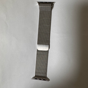 애플 정품 애플워치 스트랩 실버 밀레니즈루프 40mm