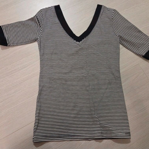 운동복 요가복 여성상의xs(90) 새상품