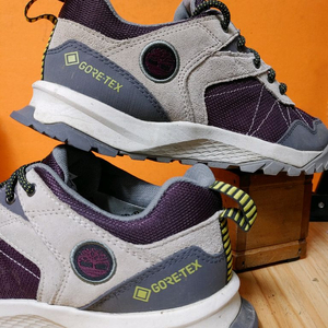 팀버랜드 고어텍스 트레킹화(EU38표기240추천사이즈235)