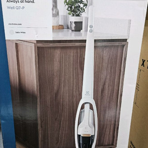 일렉트로룩스 무선청소기 well q -7p