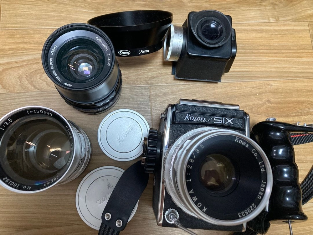 코와 식스(Kowa six) 6x6포맷 중형필름카메라 풀세트 (광각,망원렌즈, 악세서리포함) 이미지