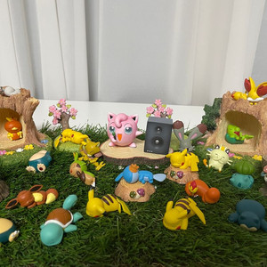 노래푸린 및 잠자는 포켓몬 디오라마 팝니다.