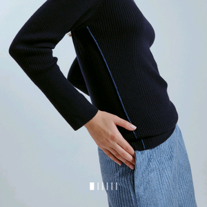 새상품) 램스울100 니트