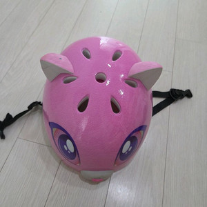 어린이 헬멧 이미지