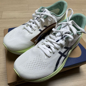 아식스 매직스피드4 260 화이트블루