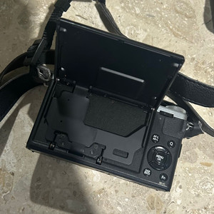 후지필름 x70 이미지