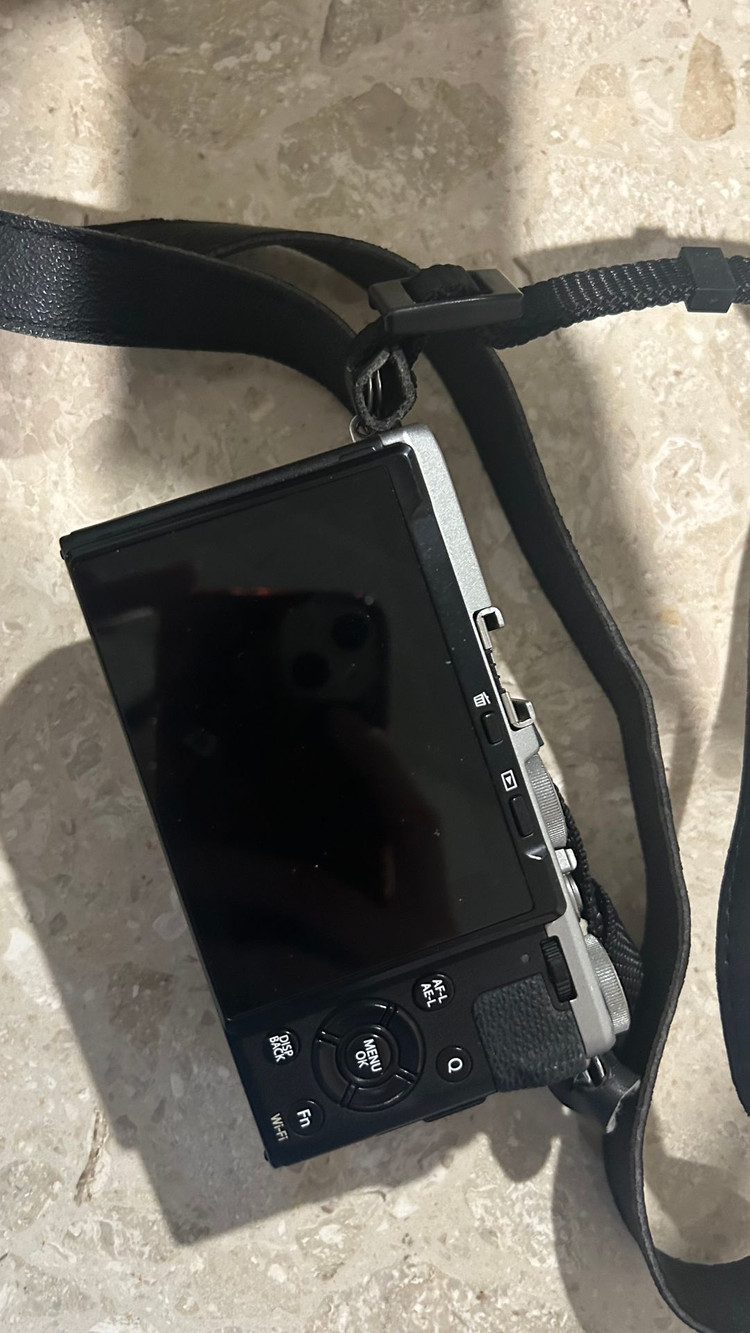 후지필름 x70 이미지